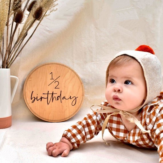 One Sign Photo Prop for First Birthday, Wooden Number Sign, Cake